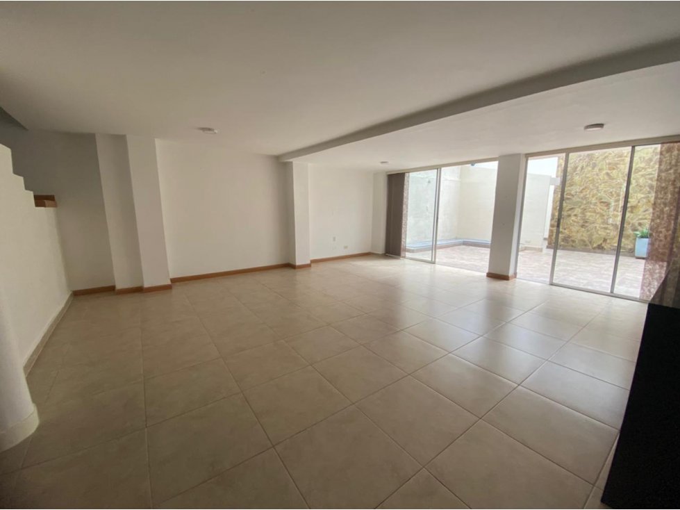 VENDO CASA SECTOR LAURELES DE ARMENIA QUINDIO