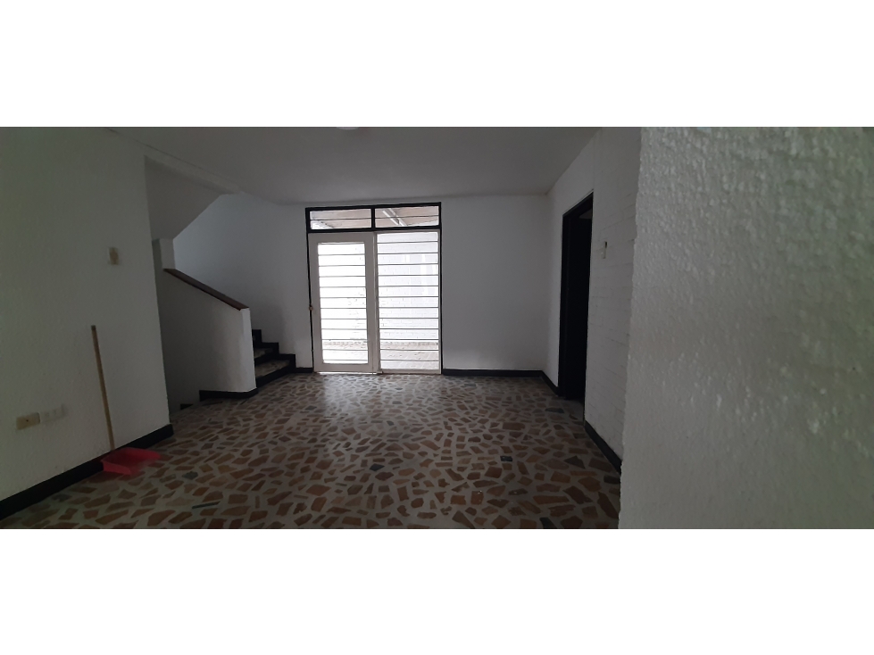 VENTA CASA ARMENIA NORTE BARRIO PROFESIONALES