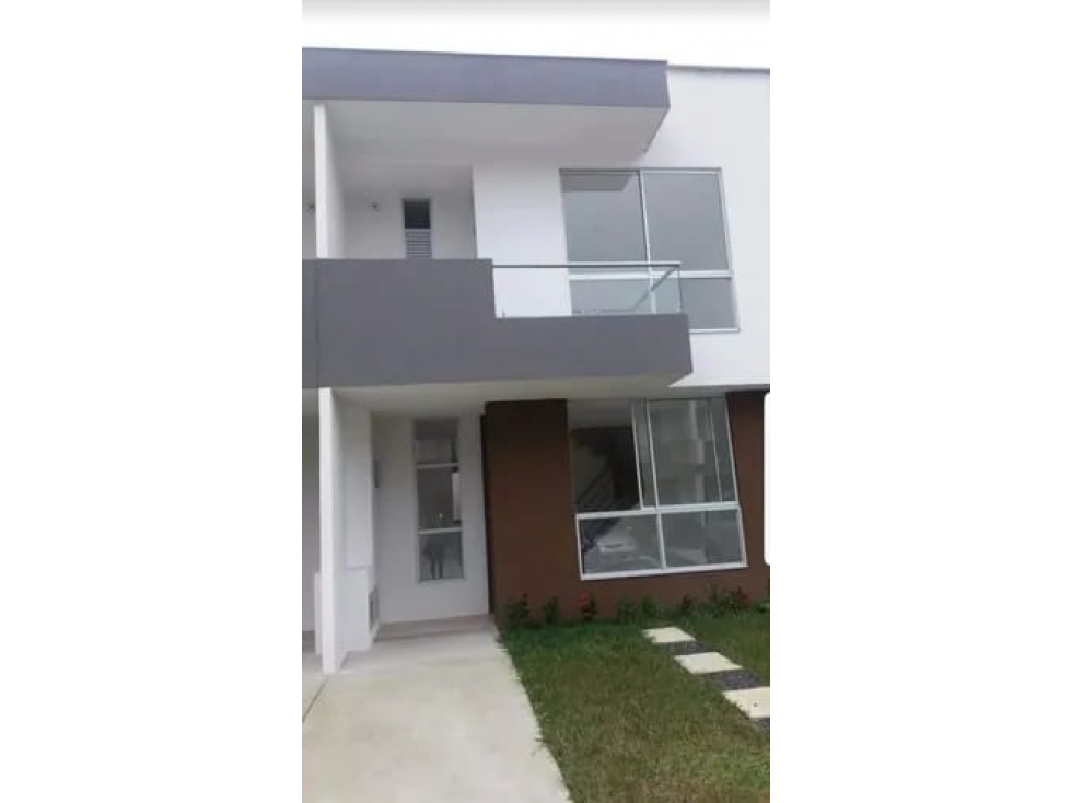 VENTA DE CASA EN DOSQUEBRADAS-SECTOR SERVIENTREGA