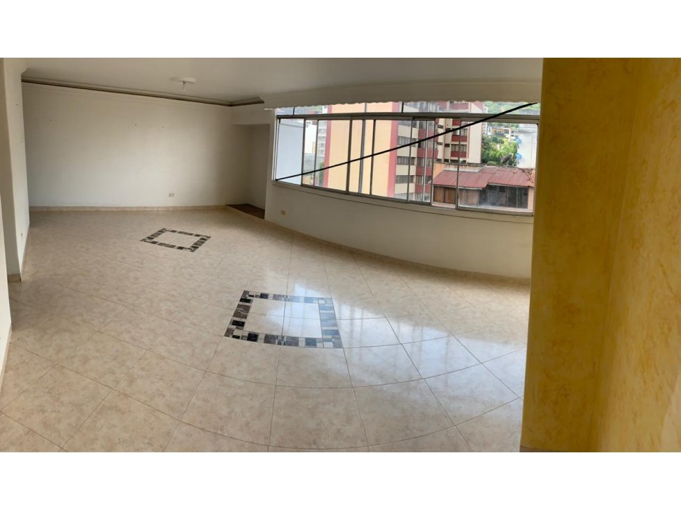 Apto en Centenario