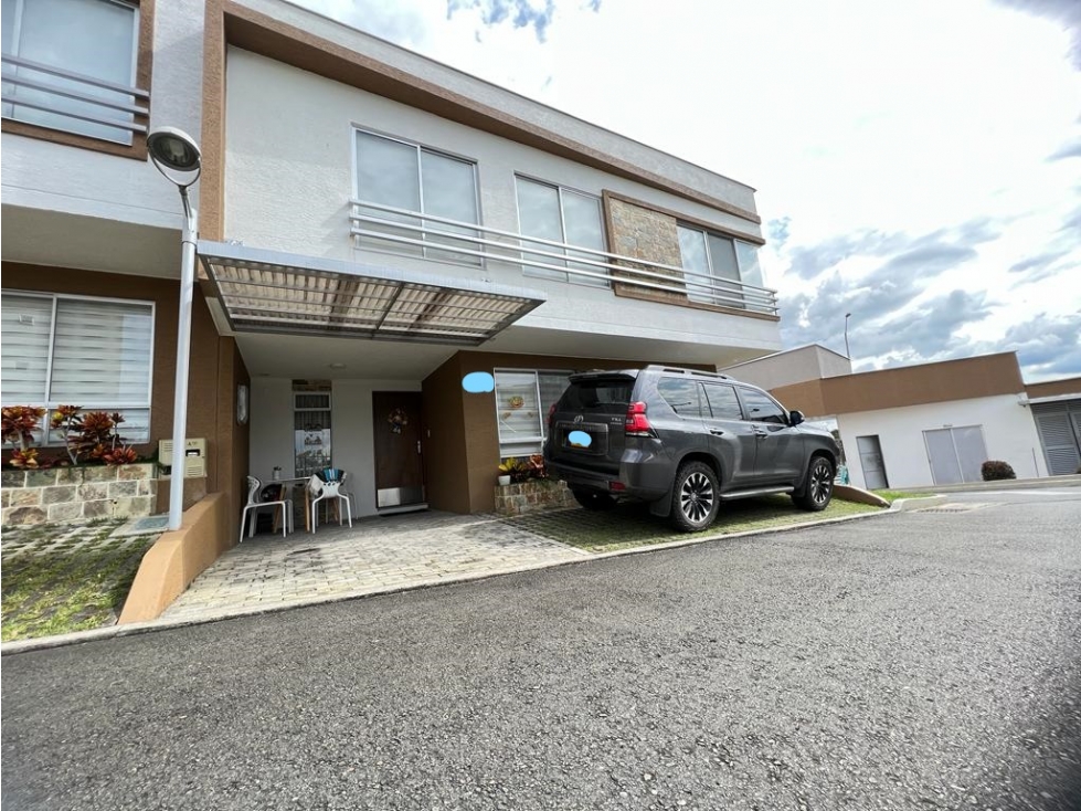 SE VENDE CASA EN CONJUNTO RESIDENCIAL ARMENIA QUINDIO