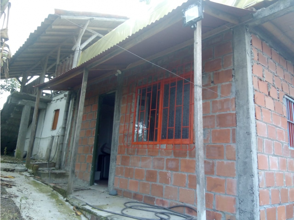 Se Vende Finca Vía Quimbaya