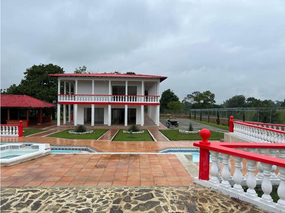 Se vende chalet cerca de Quimbaya