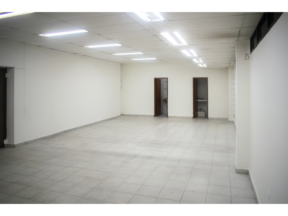 SE ARRIENDA LOCAL COMERCIAL, BARRIO PRADO