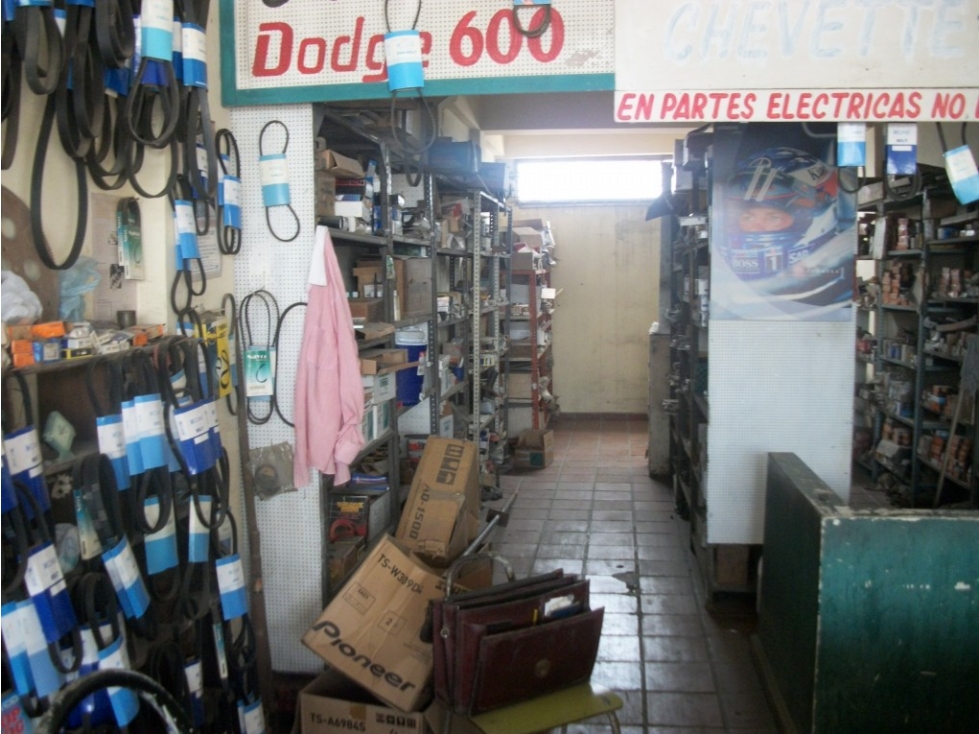 Venta de local - Avenida Pedro de Heredia