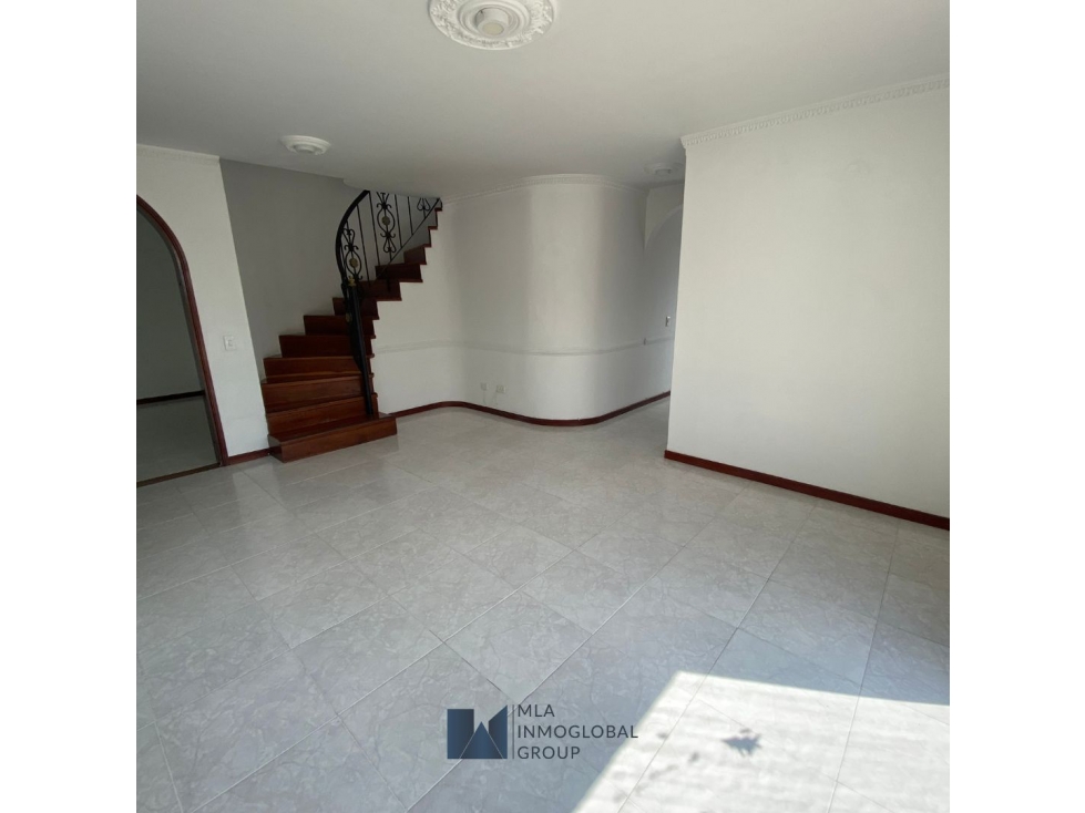 SE VENDE/ ARRIENDA CASA EN LOS ALAMOS