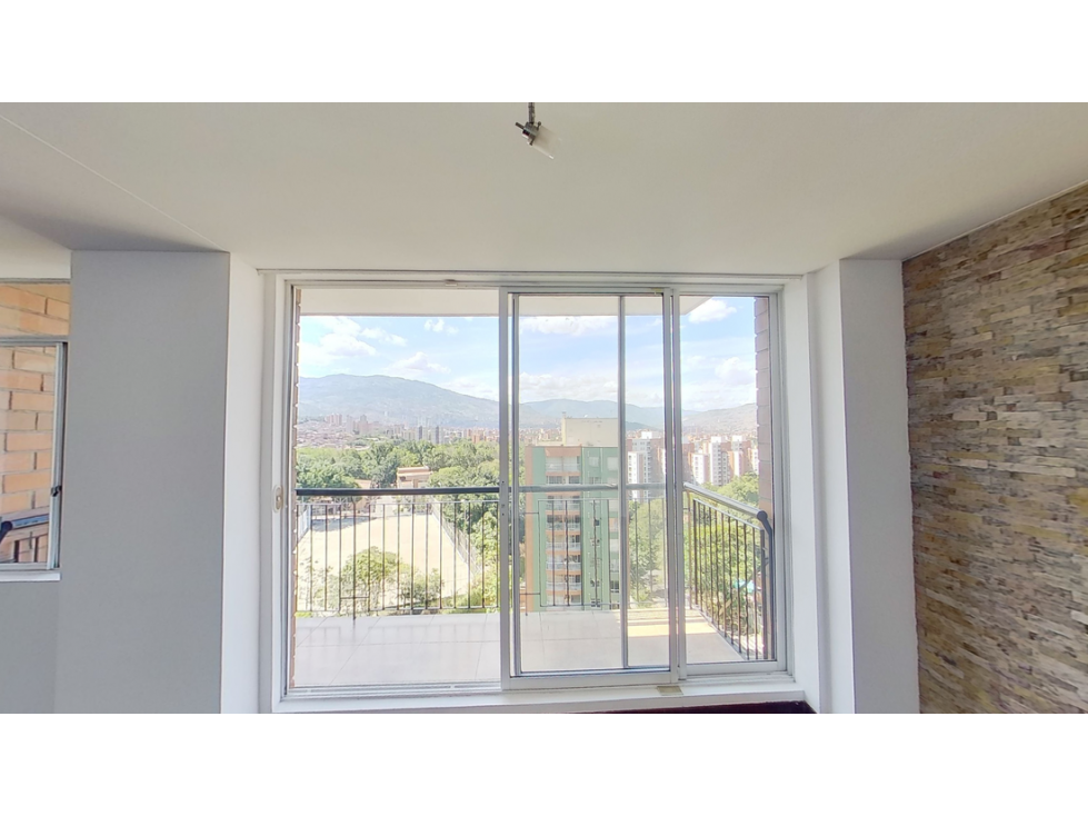 Apartamento en venta en la Loma de los Bernal.