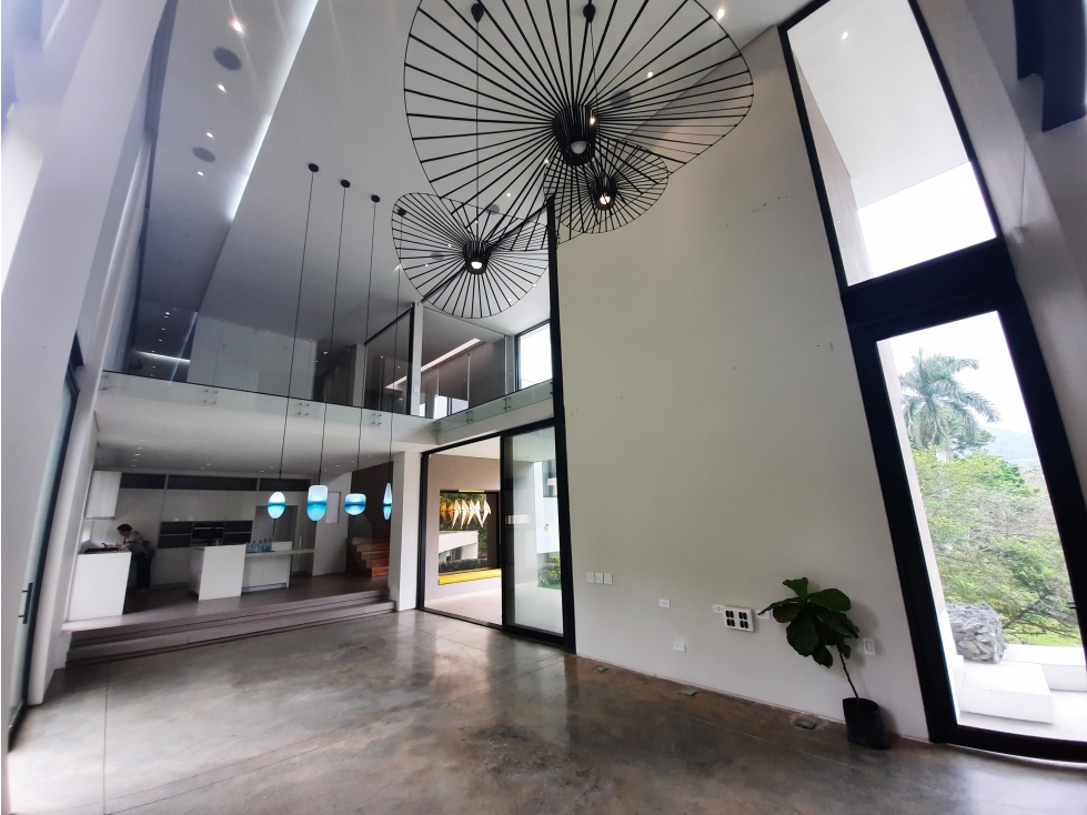Venta Casa en Condominio Oeste Cali