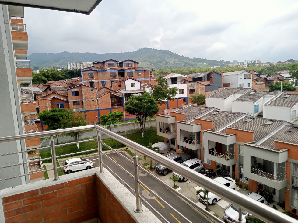 VENDO APARTAMENTO EN MOLIVENTO 1 DOSQUEBRADAS