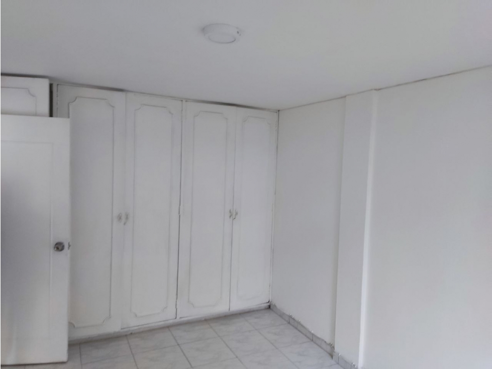 VENTA CASA CON RENTA LA ARBOLEDA, MANIZALES