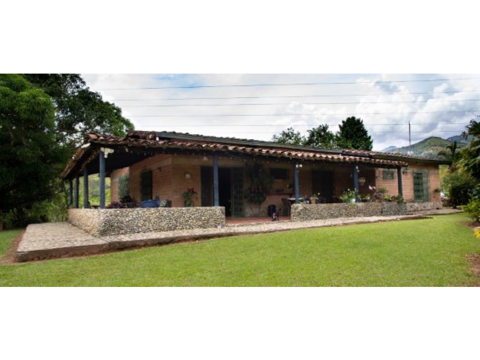 F-71 (FINCA, PISO 1 Sector PORCE)