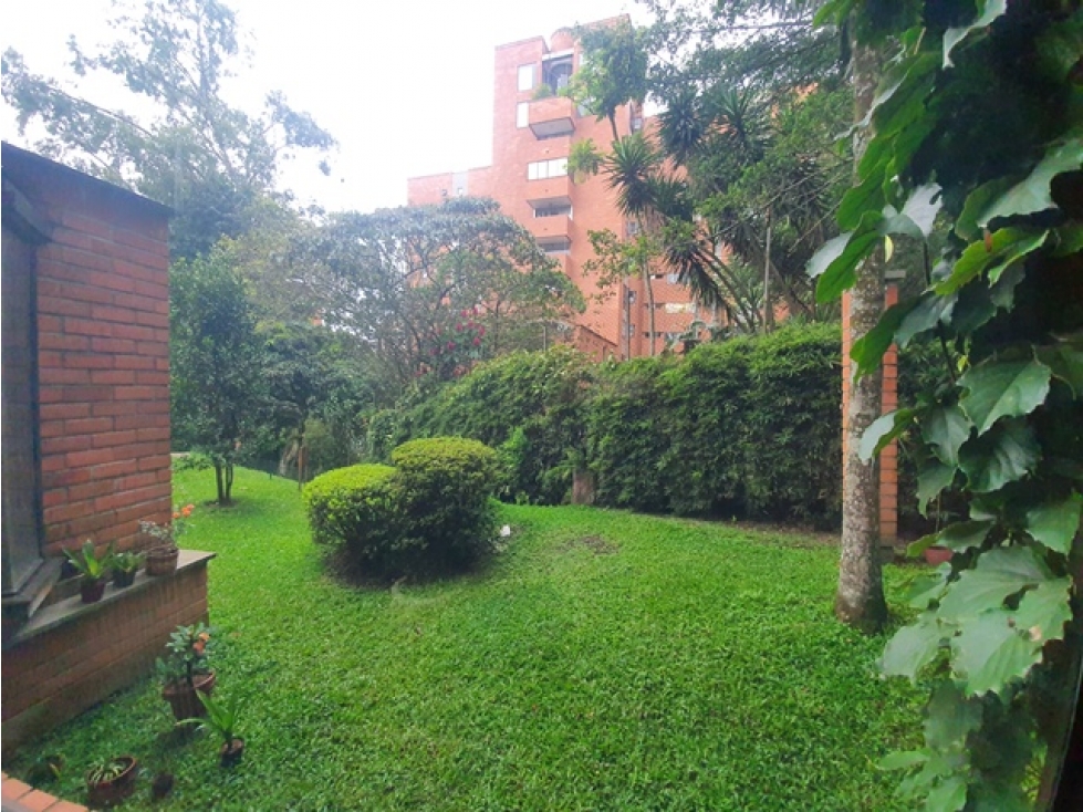 Casa en venta en el Poblado