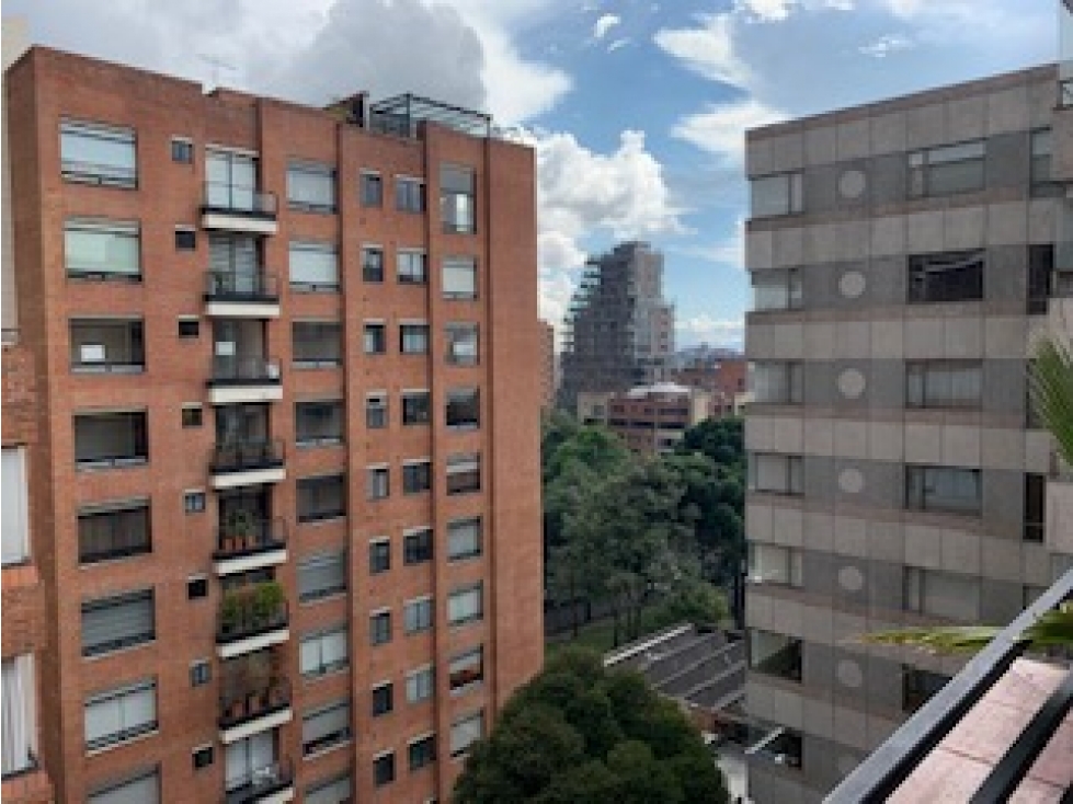 PRECIOSO DUPLEX CON TERRAZA   EN LA CABRERA