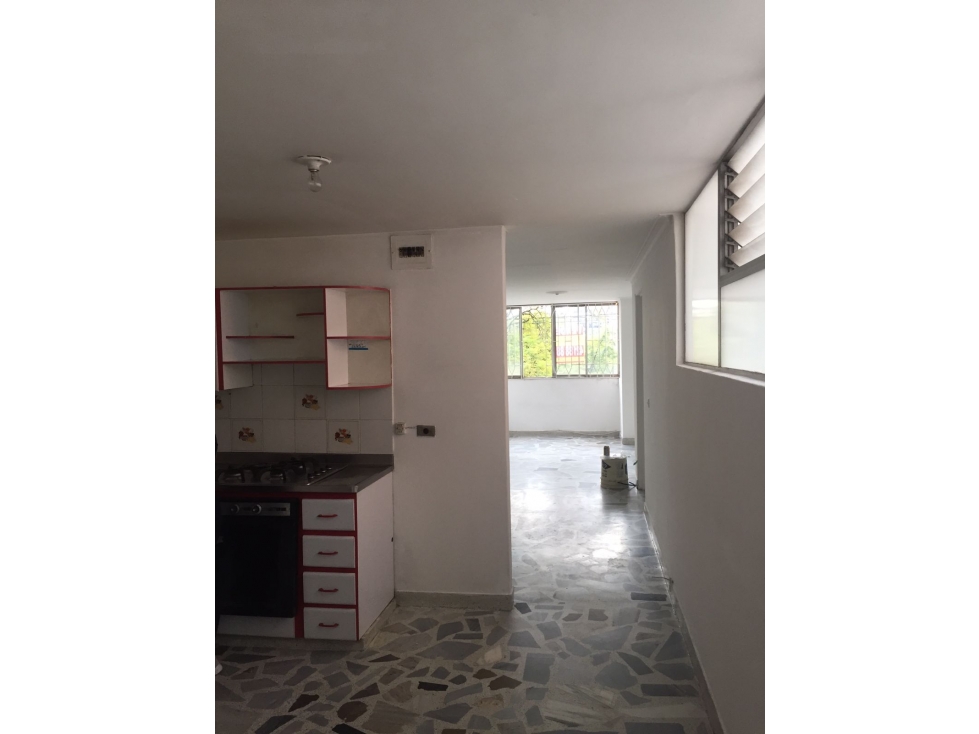 APARTAMENTO EN VENTA LOS COLORES, MEDELLIN (L)