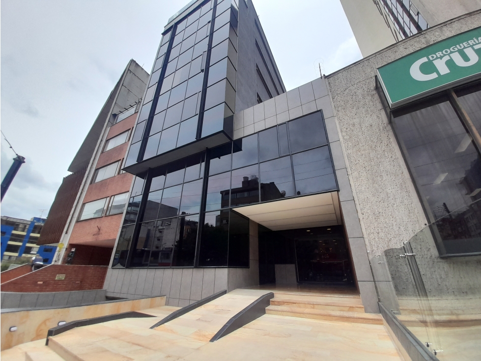 ARRIENDO OFICINA DE 320 MT2 EN CHAPINERO
