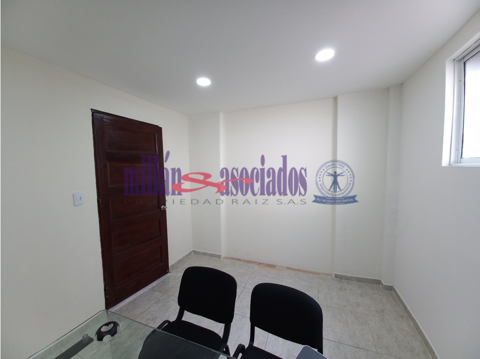 Arriendo  oficina sector centro de Pereira cod 6284516