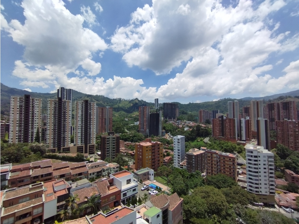 Apartamento en alquiler en Sabaneta - Aves María