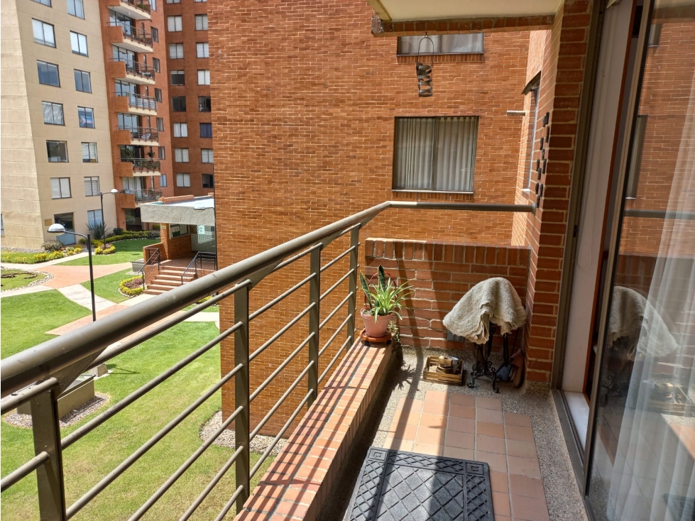 VENDO APARTAMENTO EN ALTOS DE LA PRADERA