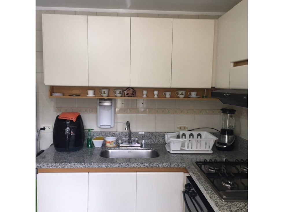 VENDO APARTAMENTO EN LISBOA