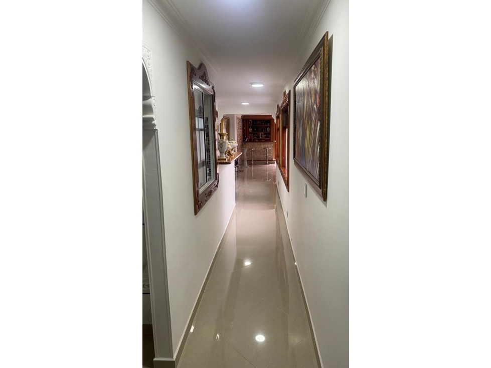 Hermoso Apartamento Laureles