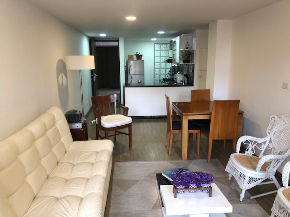 SE VENDE EXCELENTE APARTAMENTO EN BELLA SUIZA -7-