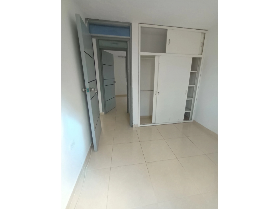 Apartamento en alquiler en Alcázares