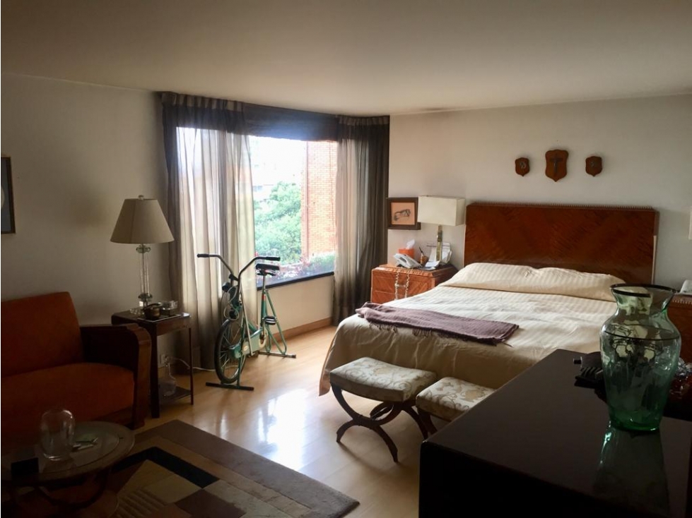 APARTAMENTO EN VENTA EN EL CHICO REFUGIO