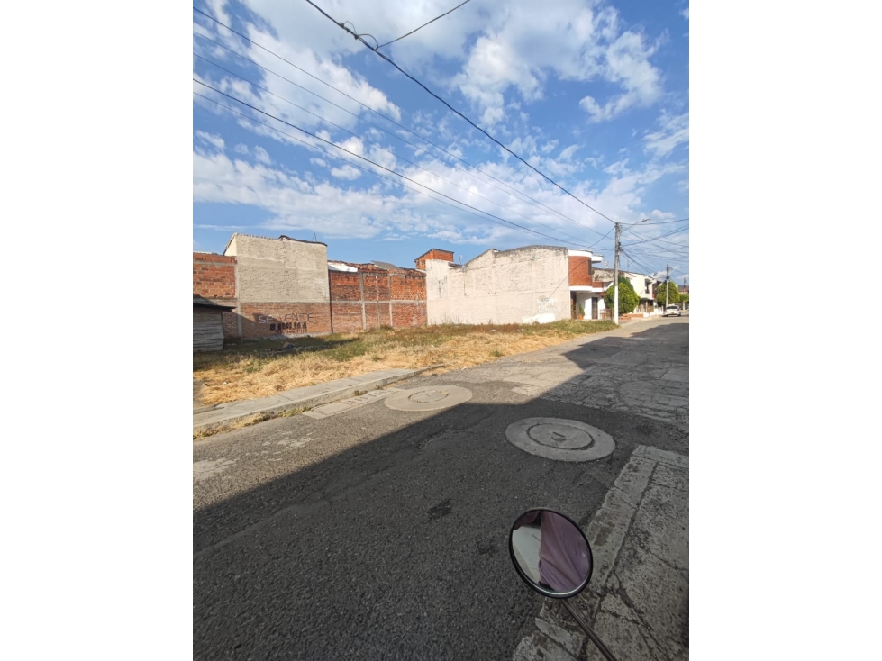 Se vende lote en Cartago
