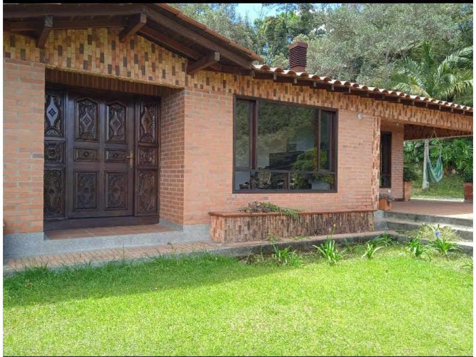 Casa Campestre en Venta la catedral Envigado-S131