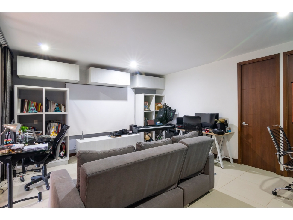 Casa en venta en San Lucas - Envigado