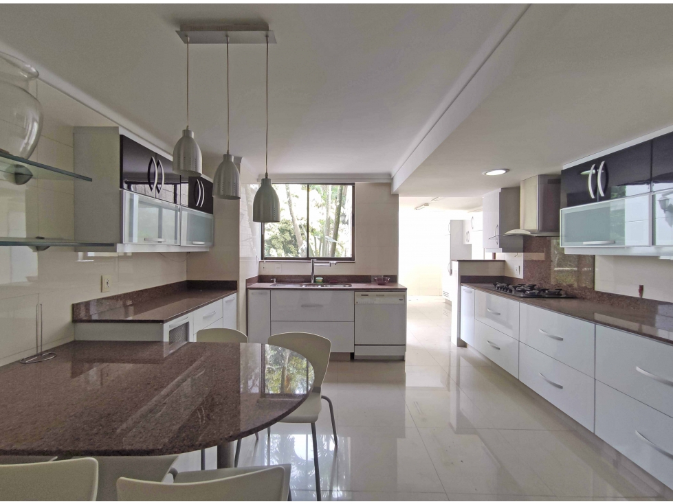 Venta apartamento en El Poblado Medellín