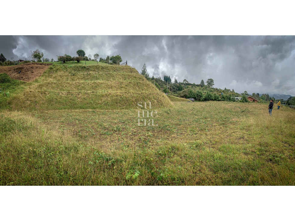 Lote en parcela en guarne