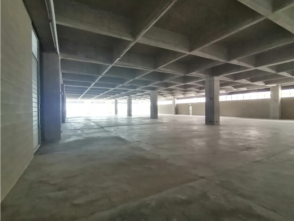 Arriendo Bodega En Autopista Norte