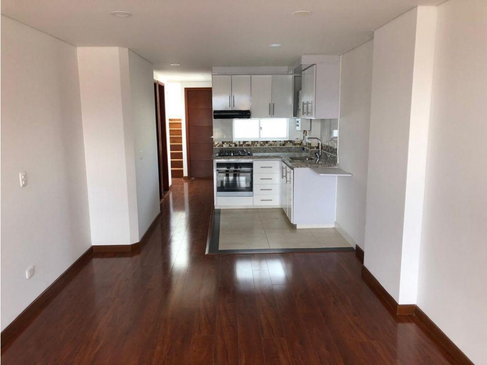 VENTA ESPECTACULAR APARTAMENTO CON TERRAZA BATAN