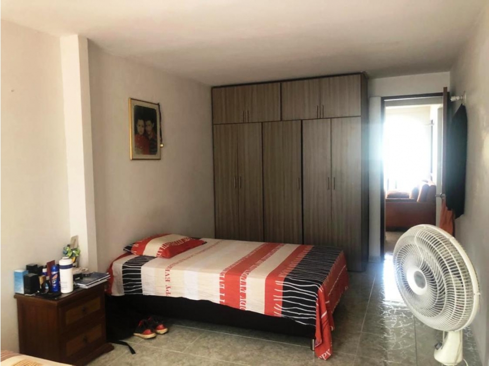VENTA CASA INDEPENDIENTE LOS ALMENDROS  CON RENTA ADICIONAL