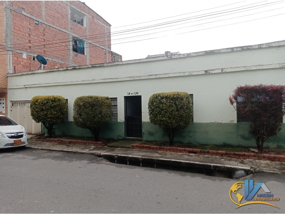 SE VENDE HERMOSA Y AMPLIA CASA EN CAMPO HERMOSO