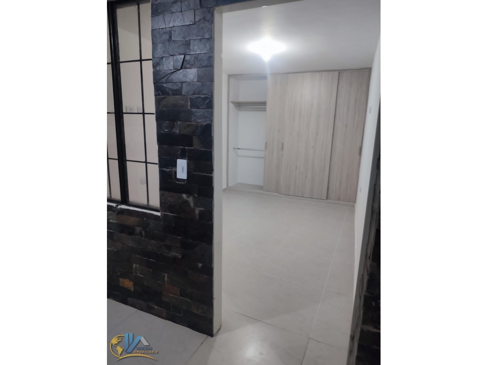 SE ARRIENDA ESTUPENDO APARTAMENTO EN CAMPO HERMOSO