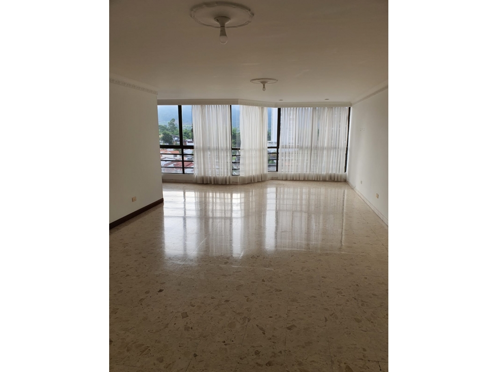 APARTAMENTO CASTELLANA