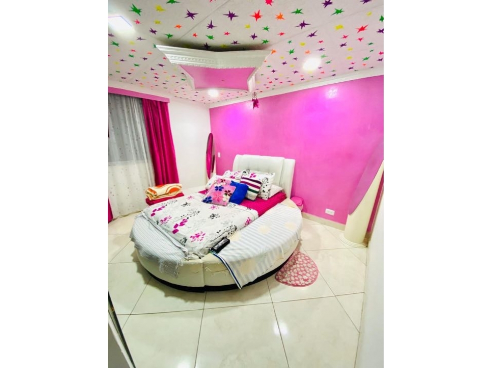 APARTAMENTO EN LOS COLORES
