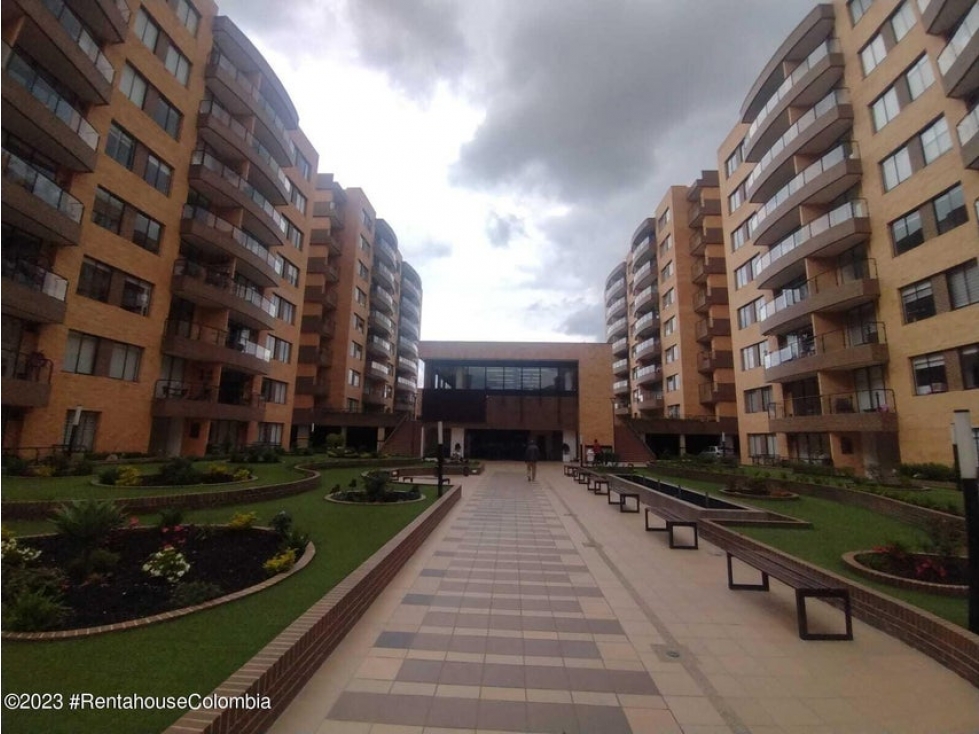 Apartamento en  Vereda Rio Frio RAH CO: 24-807