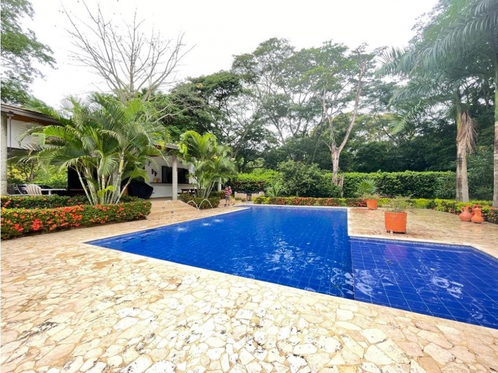 CASA CAMPESTRE EN VENTA, SANTA FE DE ANTIOQUIA