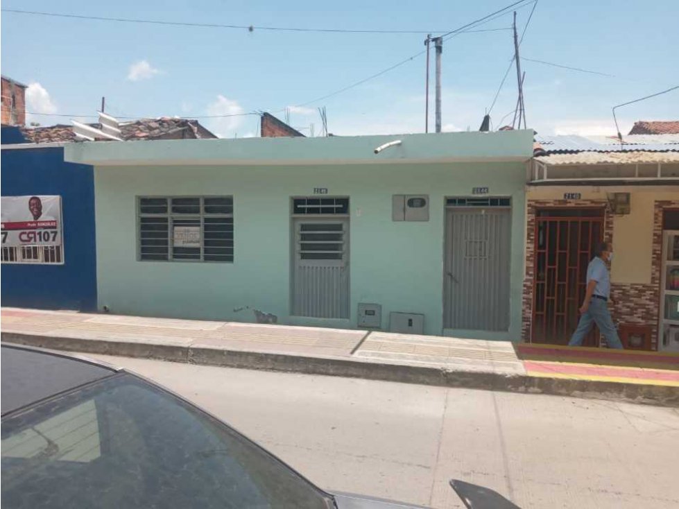 CASA EN VENTA - LLERAS YUMBO