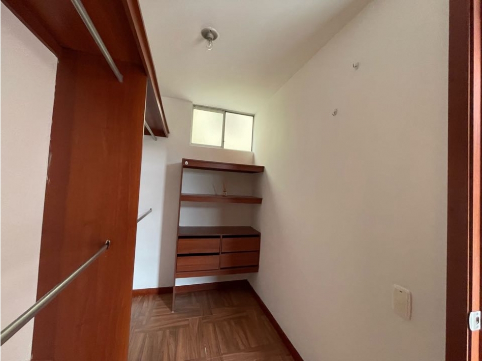 EN VENTA APTO 3 HABITACIONES