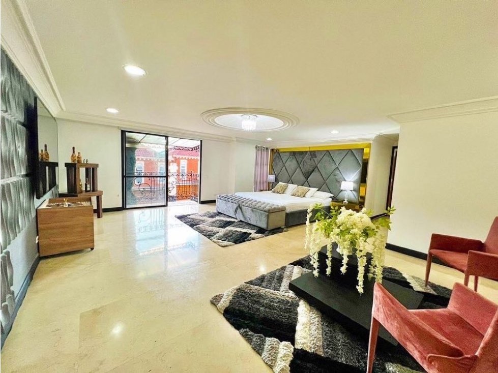 FABULOSA CASA LUJOSA CL222