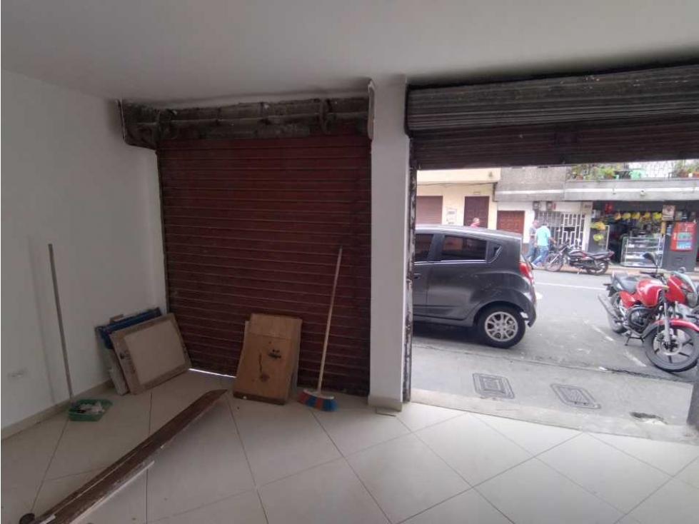 ARRIENDO LOCAL BARRIO MESA ENVIGADO