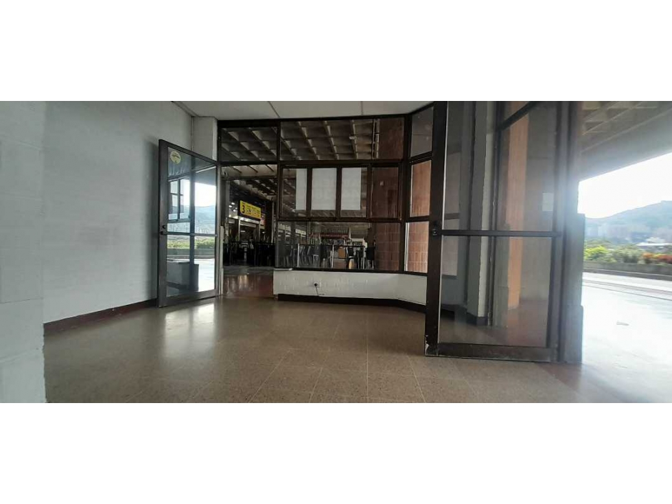 Local en arriendo, Terminal del Sur