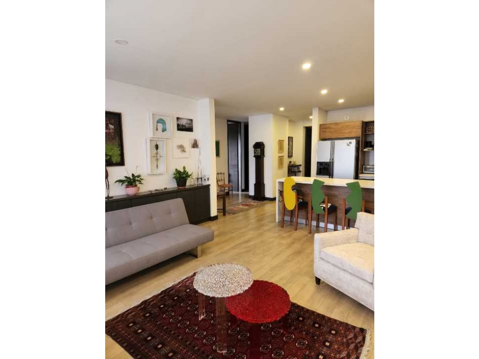 SE VENDE APARTAMENTO CHICO