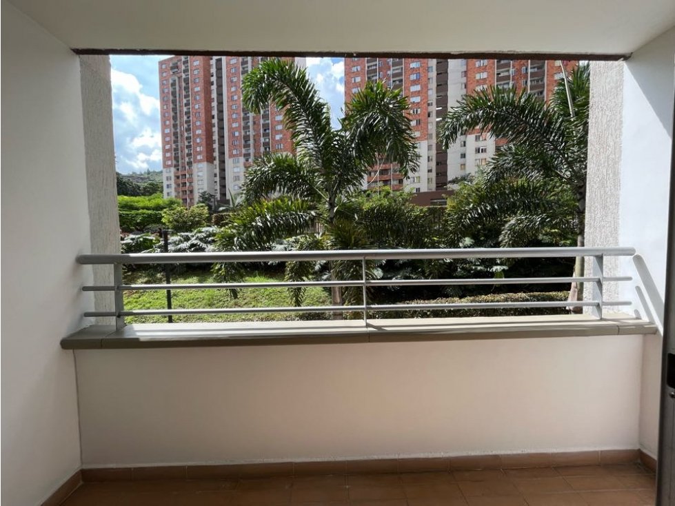 SE VENDE APARTAMENTO EN BELLO