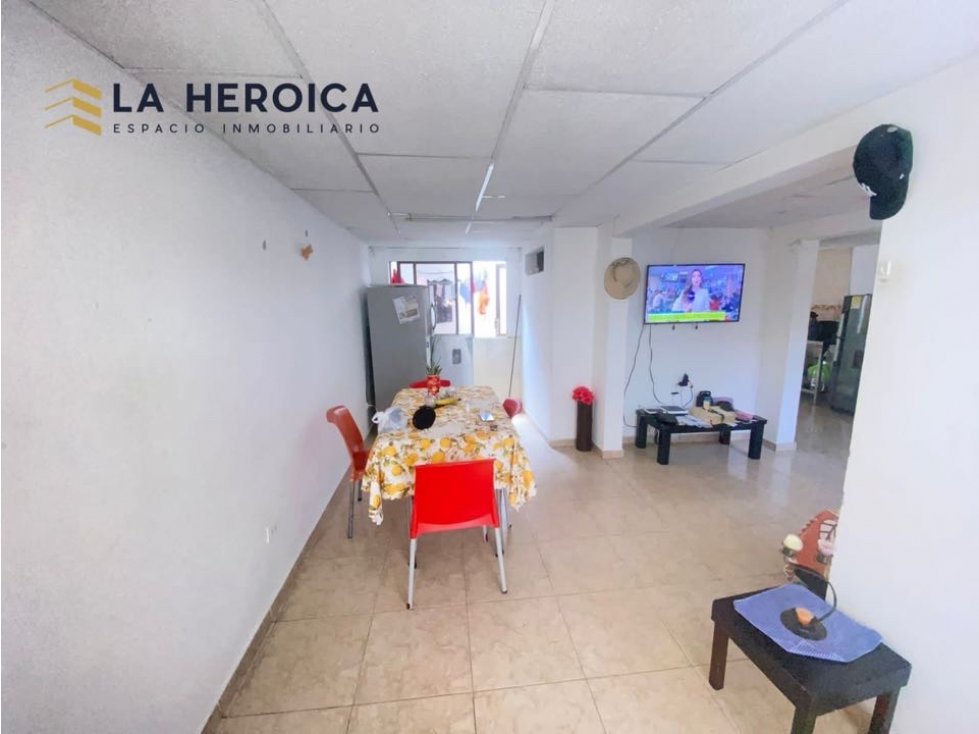 SE VENDE CASA EN EL ALMIRANTE COLON-CARTAGENA