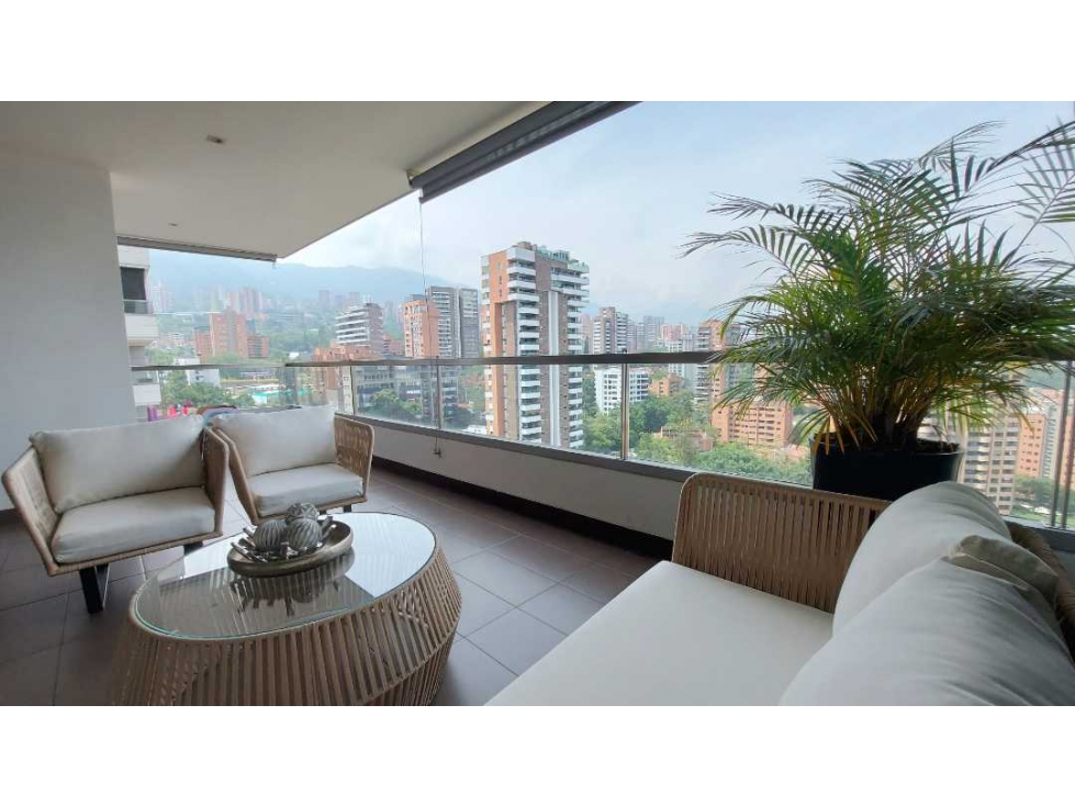 Vendo Apartamento en Milla de Oro, el Poblado